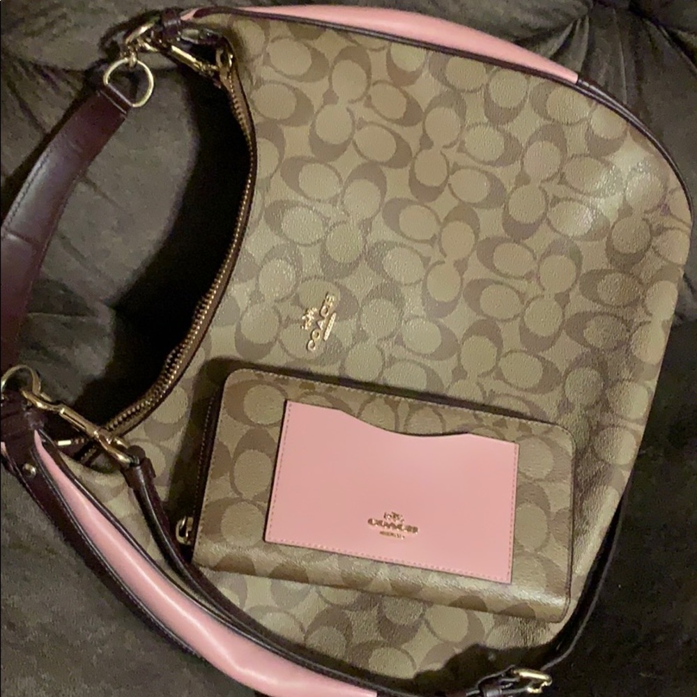 Coach purse with wallet